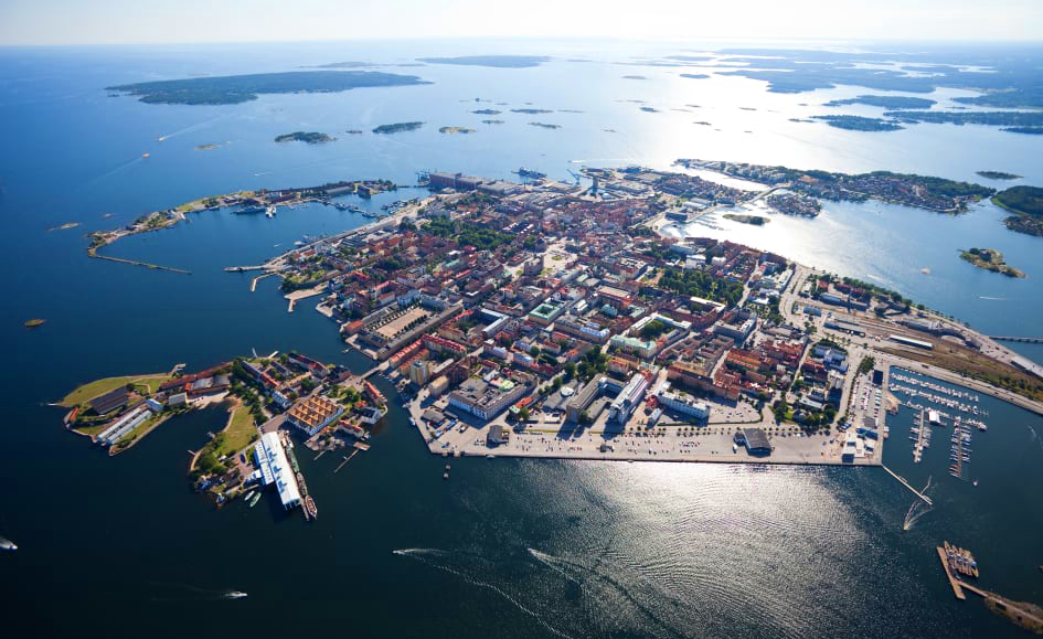 Flygfoto över Karlskrona
